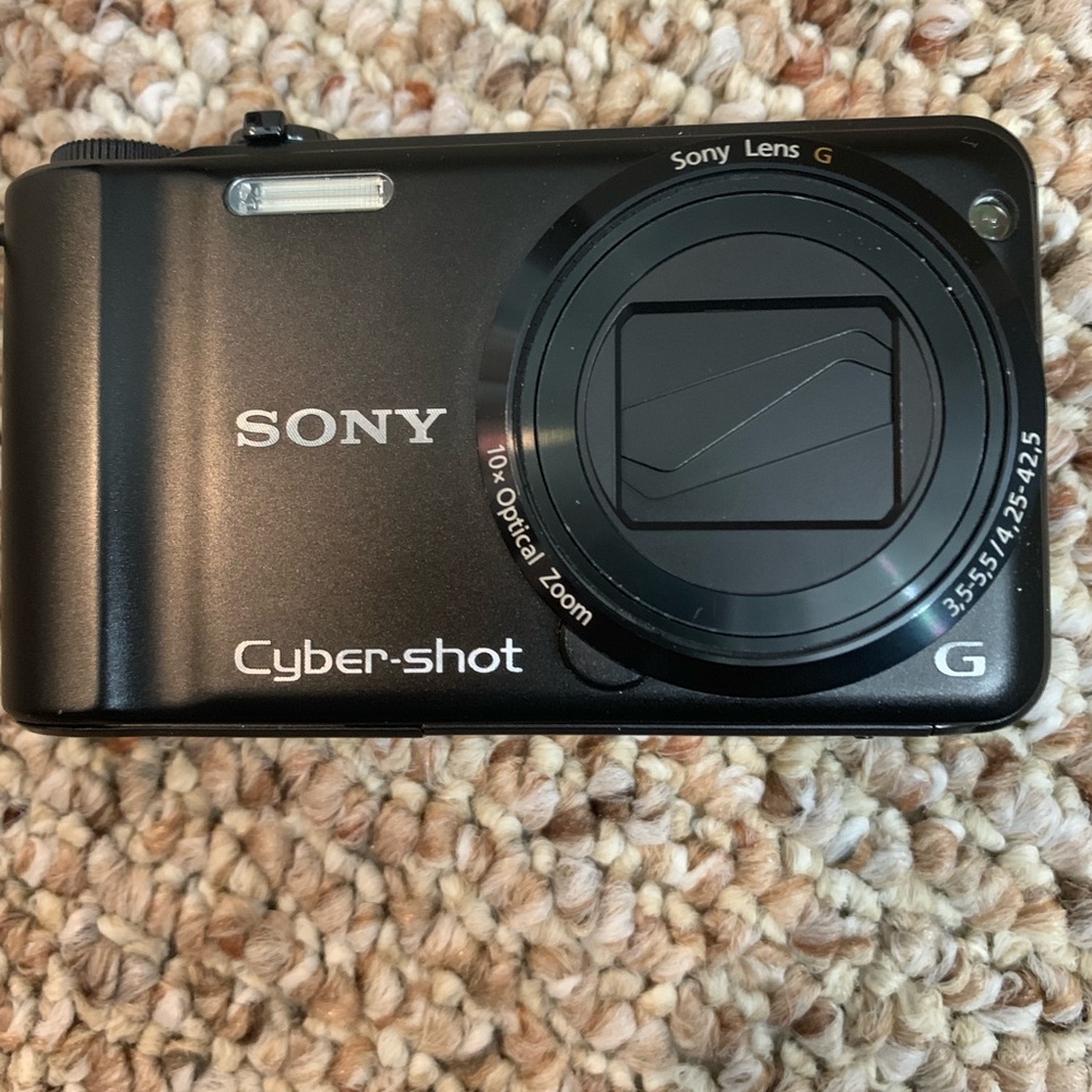 Camera & Case - Picture 2 of 3